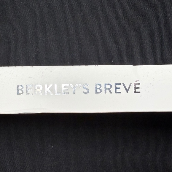 Berkley’s Brevé - Red Aspen Nail Dashes - Picture 3 of 3